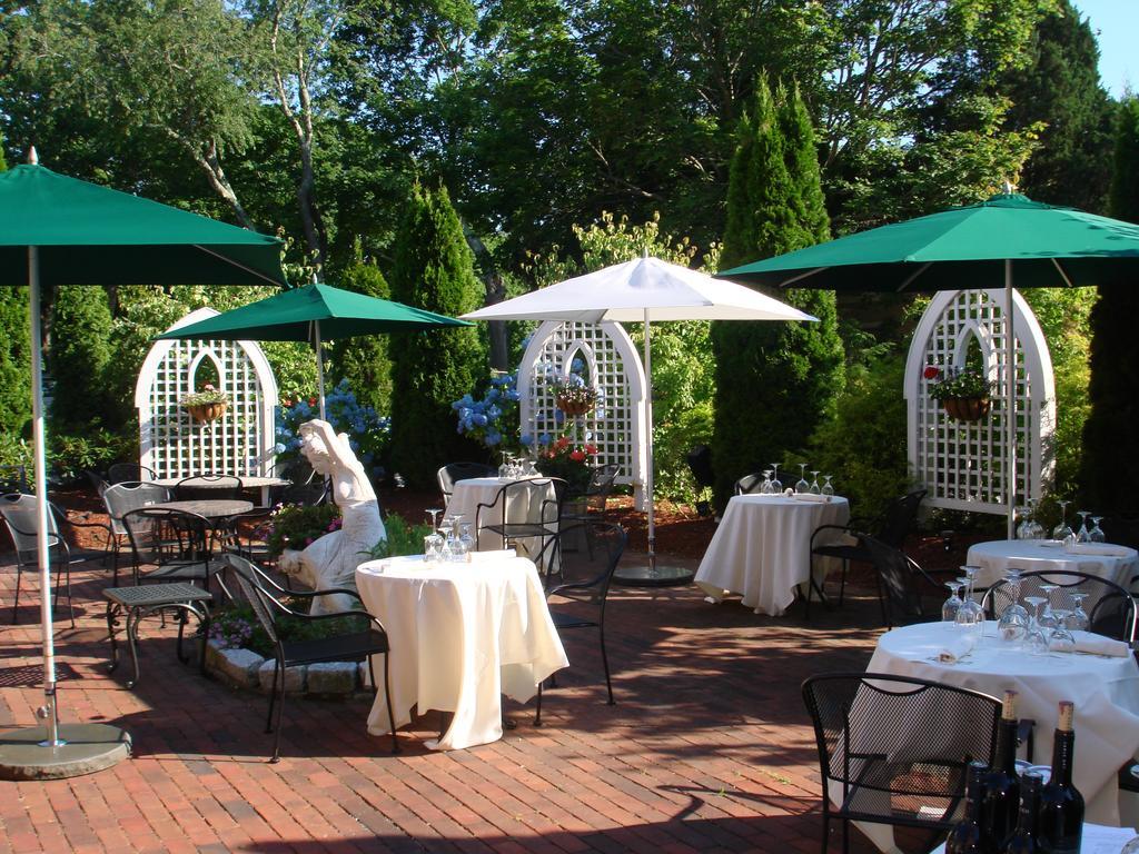 ساندويتش Belfry Inn And Bistro المظهر الخارجي الصورة